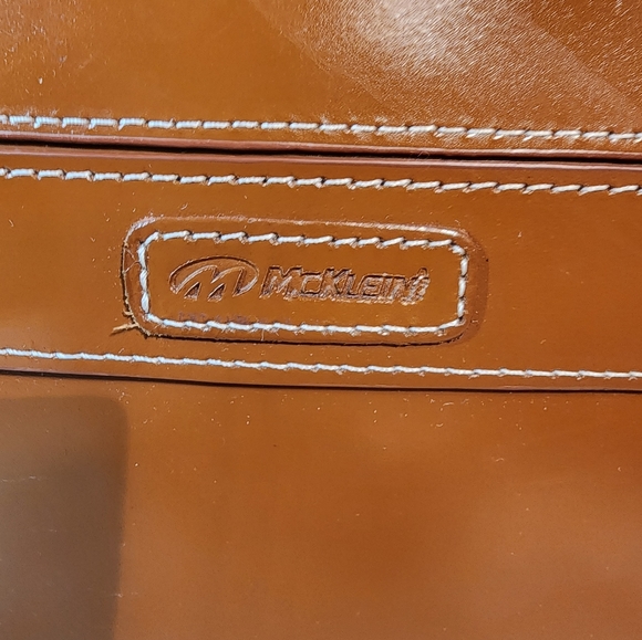 McKlein Leather Laptop/Tablet Protection Bag - Picture 4 of 6